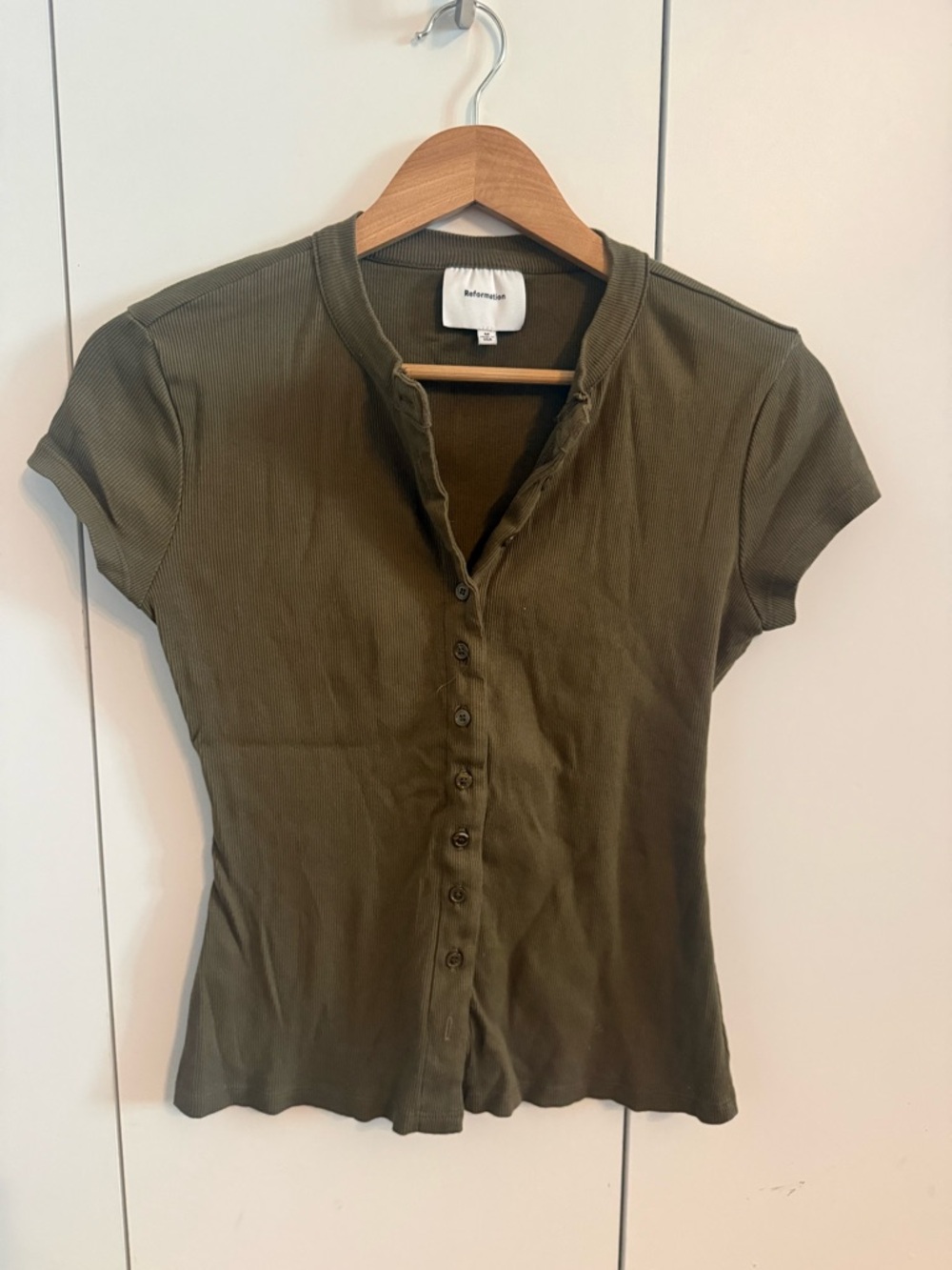 Reformation Olive Green Ribbed Button-Front Short Sleeve Top